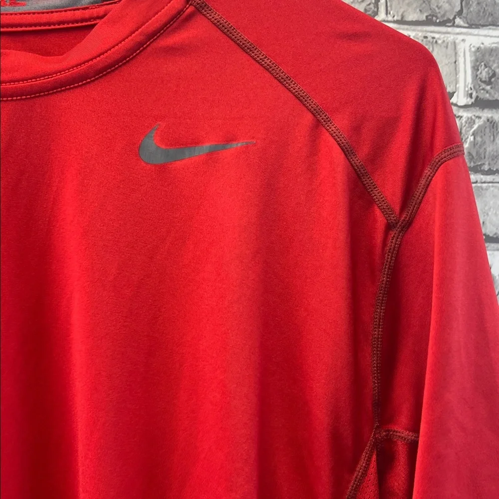Nike‎ Pro Combat Red Performance Tee